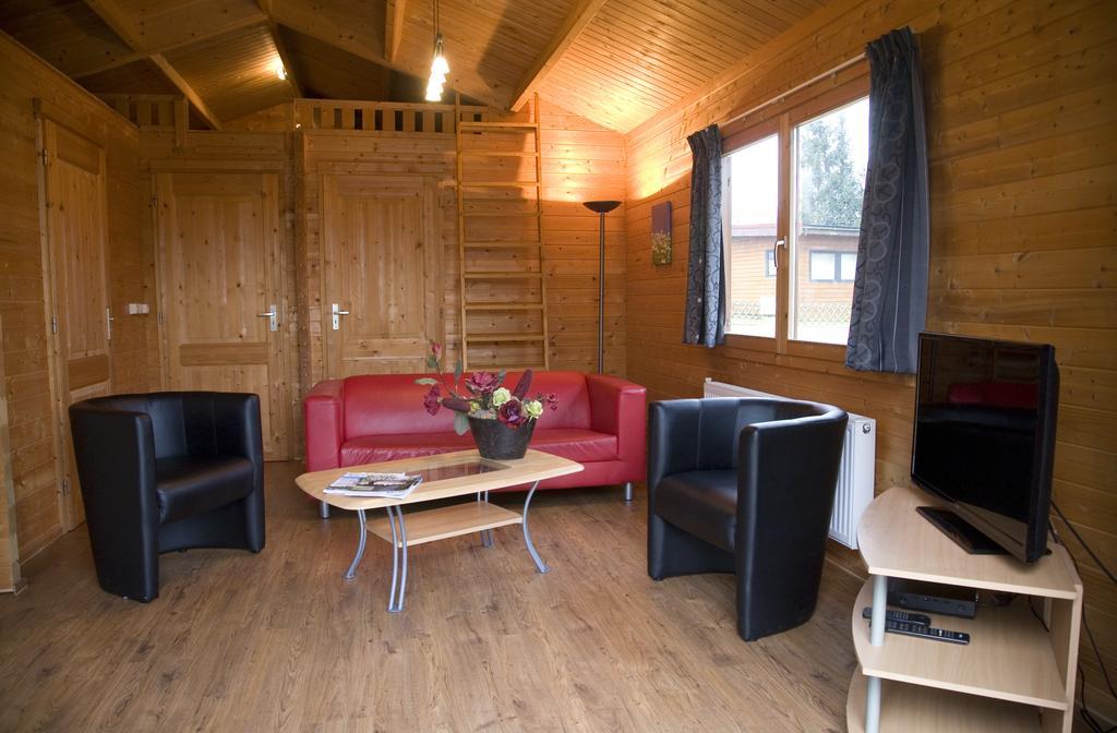 Camping Het Wieskamp Henxel Ngoại thất bức ảnh